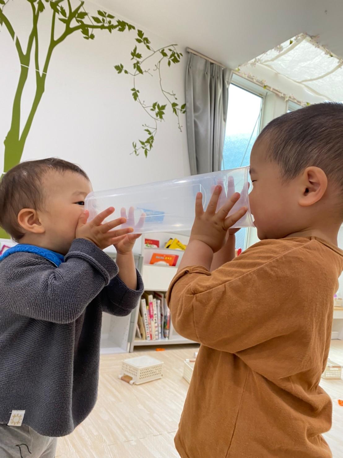 異年齢で兄弟のように過ごしています。